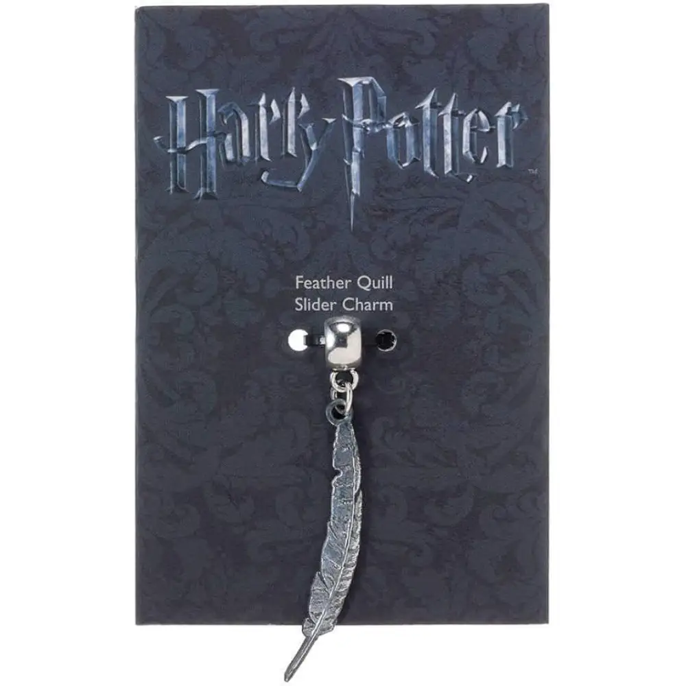 Harry Potter Feder Slider Charm – versilberter, emaillierter Armbandanhänger von The Carat Shop, offiziell lizenziert.
