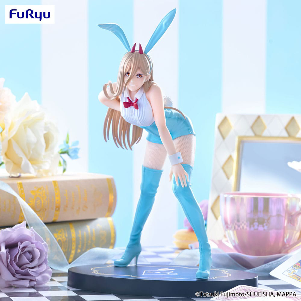 Chainsaw Man Power BiCute Bunnies Light Blue Color Ver. – 30 cm große PVC-Statue von FuRyu, offiziell lizenzierte Animefigur in Fensterbox.