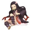 Demon Slayer Kamado Nezuko Noodle Stopper PVC Statue 10 cm – sitzende Animefigur für Regalkanten & Cup-Noodles in Sammlerbox.