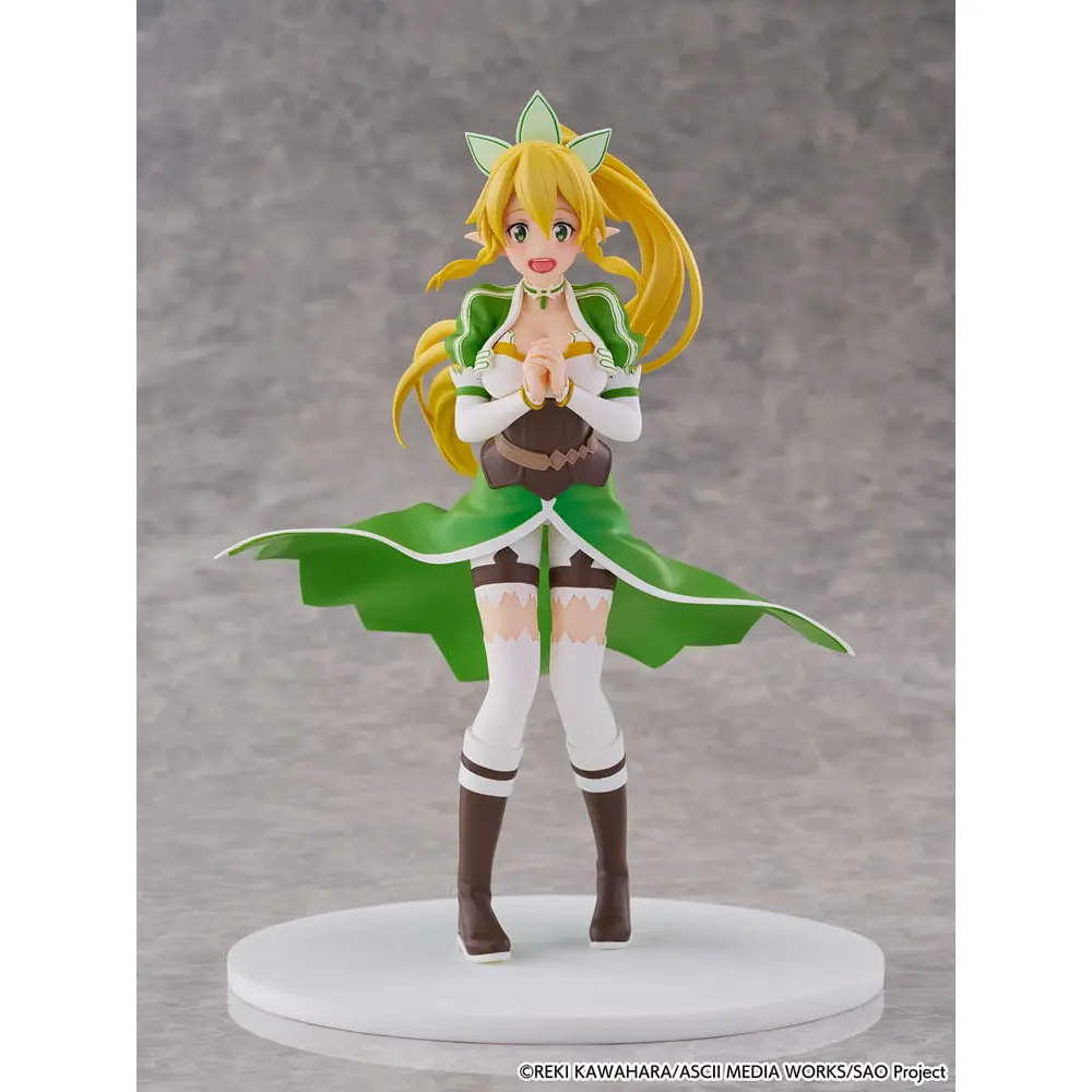 Sword Art Online Leafa Cantabile PVC Statue aus SAO. Ca. 20 cm groß, in dynamischer Pose mit ikonischem grün-weißen Outfit und wehendem goldblondem Haar – von CyberZ. Auf Blisterkarte geliefert.